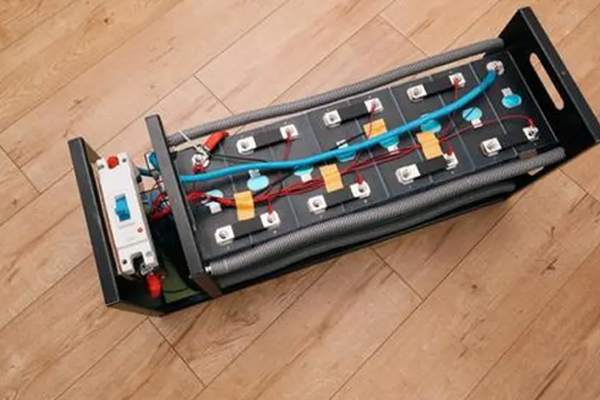 Why Do Home Energy Storage Systems Prefer 48V Batteries
